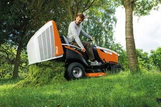 Rasentraktor STIHL RT6112C